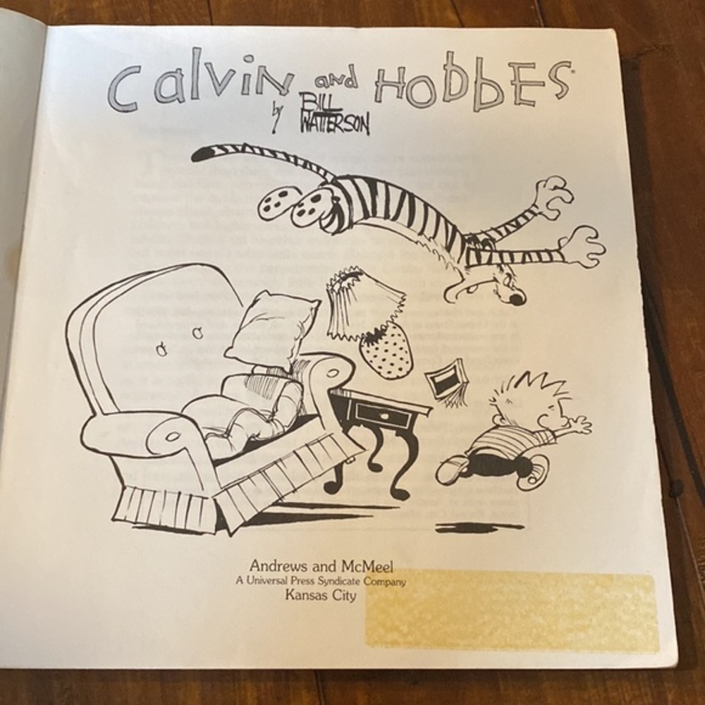 Calvin and Hobbes Volume 1 Comic Strip Collection Paperback Bill Watterson - Picture 2 of 5